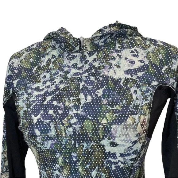 LULULEMON Runbeam Hoodie Floral Sport in Multicolors Size 2 or 4 — Older Style - Picture 12 of 12